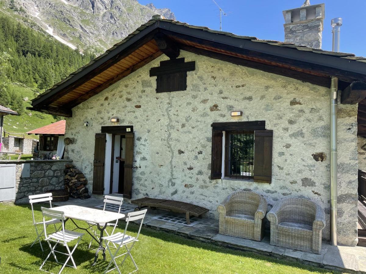 L'Atelier Du Temps - Baita Grandes Jorasses Montita Екстер'єр фото
